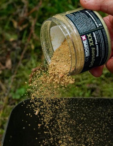 Bait Booster Powder Ccmoore Odyssey XXX 50 g - Tienda Carpfishing