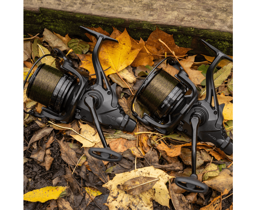 Carrete Avid Carp Revolve 8000FS - Tienda Carpfishing