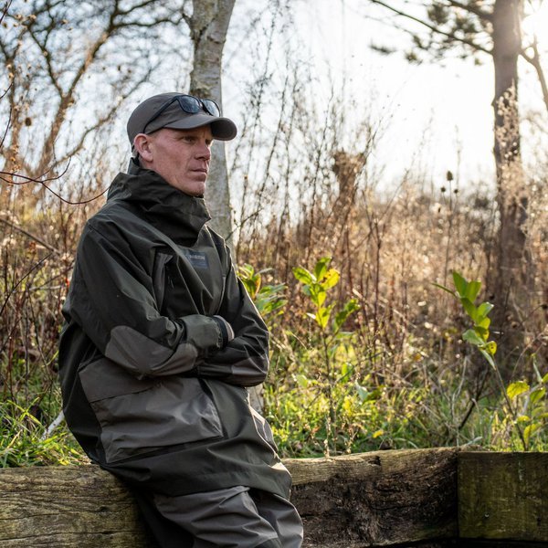 Cortavientos Impermeable Nash ZT Lite Dry Pack - Tienda Carpfishing