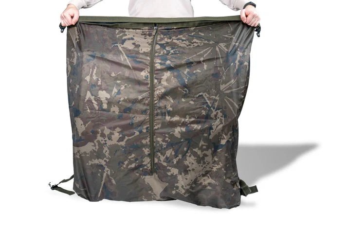 Funda para Bed Chair Nash Subterfuge Impermeable - Tienda Carpfishing