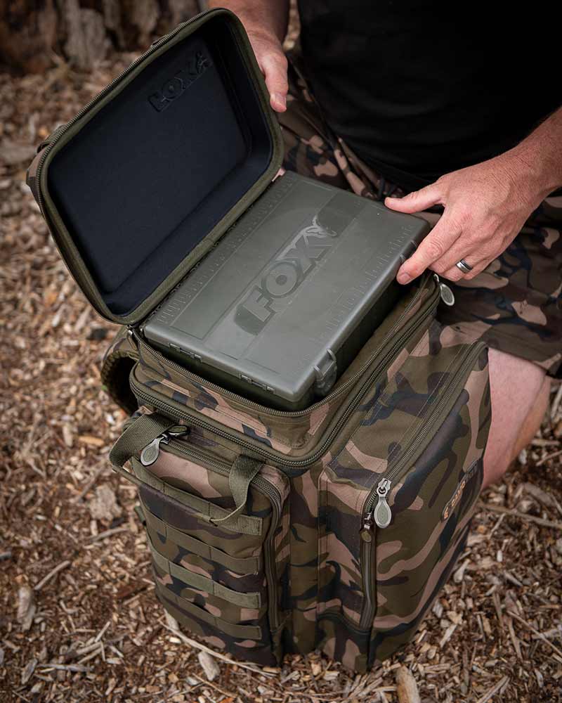 Mochila Compacta Fox Camolite - Tienda Carpfishing