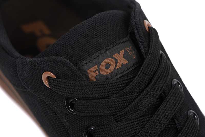 Zapatillas Fox Canvas Black - Tienda Carpfishing