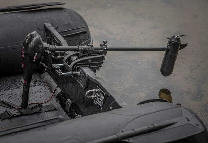 Barca Raptor 200 X Treme Carbon Negro 8