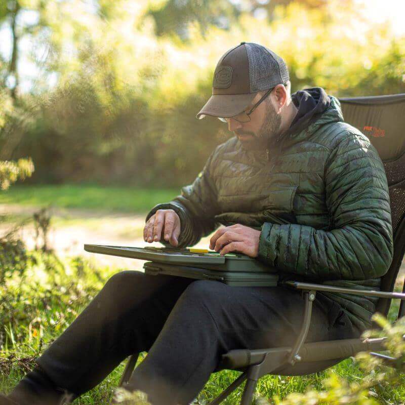 Caja Tackle Ridge Monkey Armory Lite 2