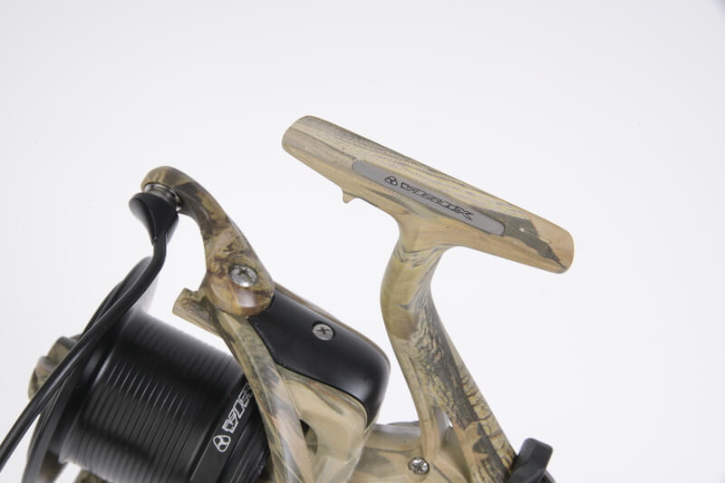 Carrete Virux V9 BF 10000 Camo (2)