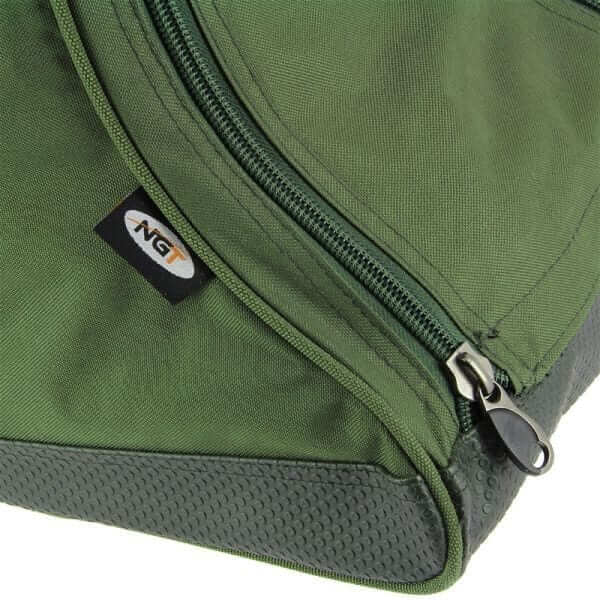 Bolso NGT para botas y vadeador - Tienda Carpfishing