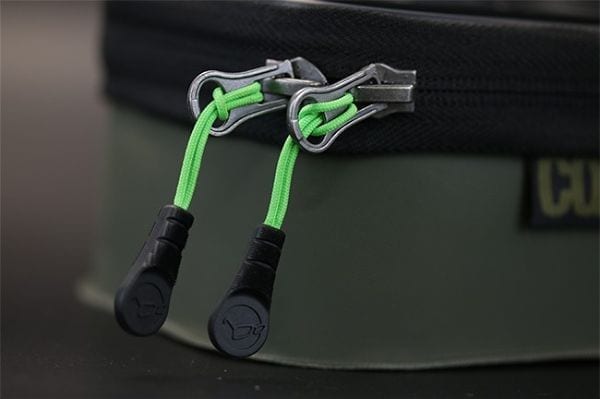 Bolso para accesorios Korda Compac 200 XL - Tienda Carpfishing