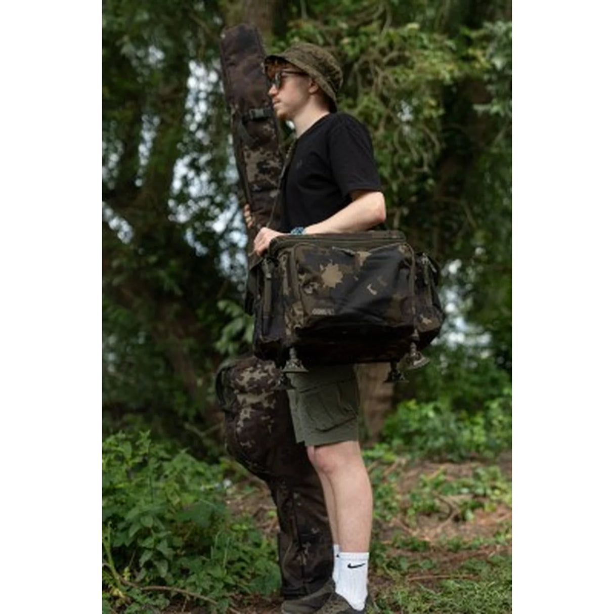 Macuto Korda Compac Framed Carryall Small Dark Kamo