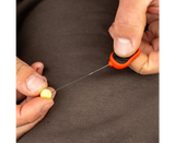 Aguja Avid Carp Fine Hair Re-Rig Rojo