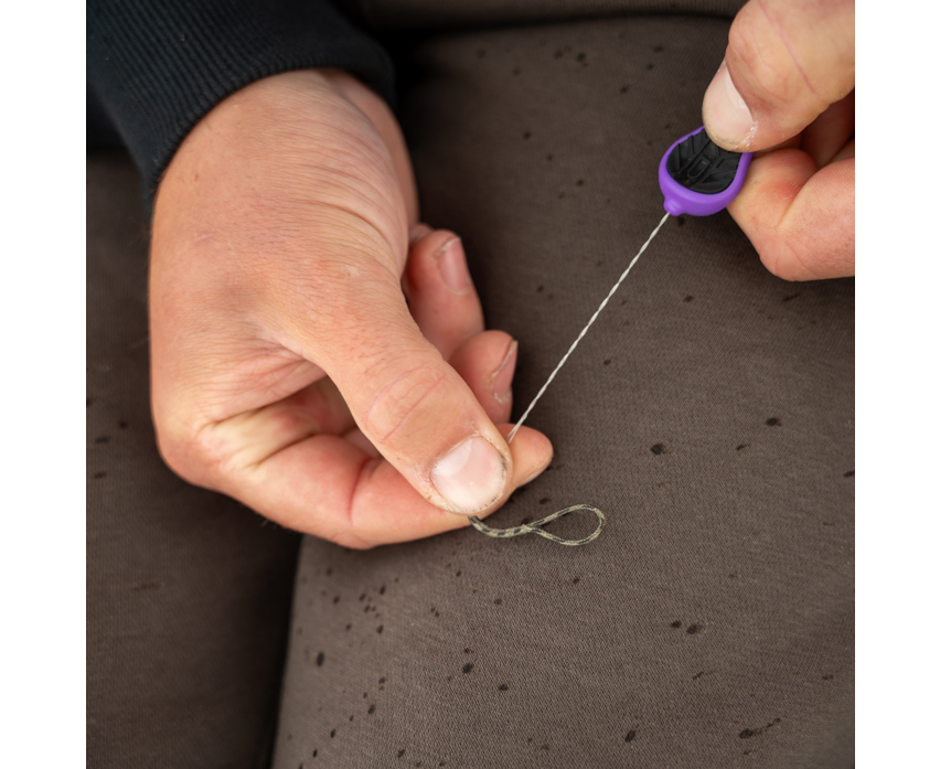 Aguja Avid Carp Quick-Splice Re-Rig Morada