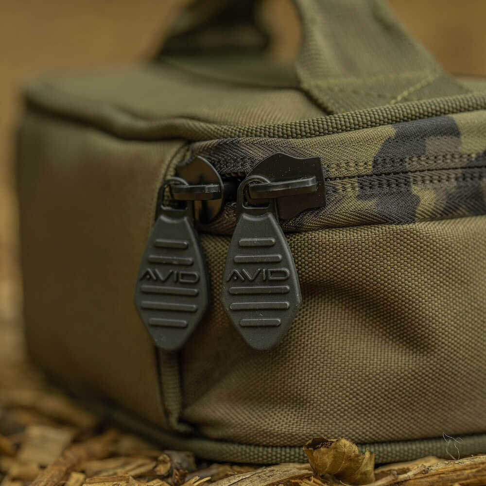 Bolso Avid Carp RVS M - Tienda Carpfishing