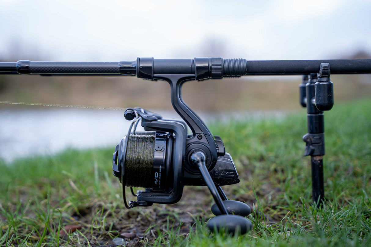Caña Avid Carp Revolve R 10 pies 3,0 lb - Tienda Carpfishing