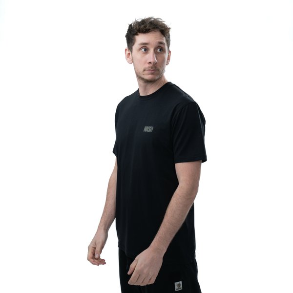 Camiseta Nash Make It Happen Carp Logo Negra