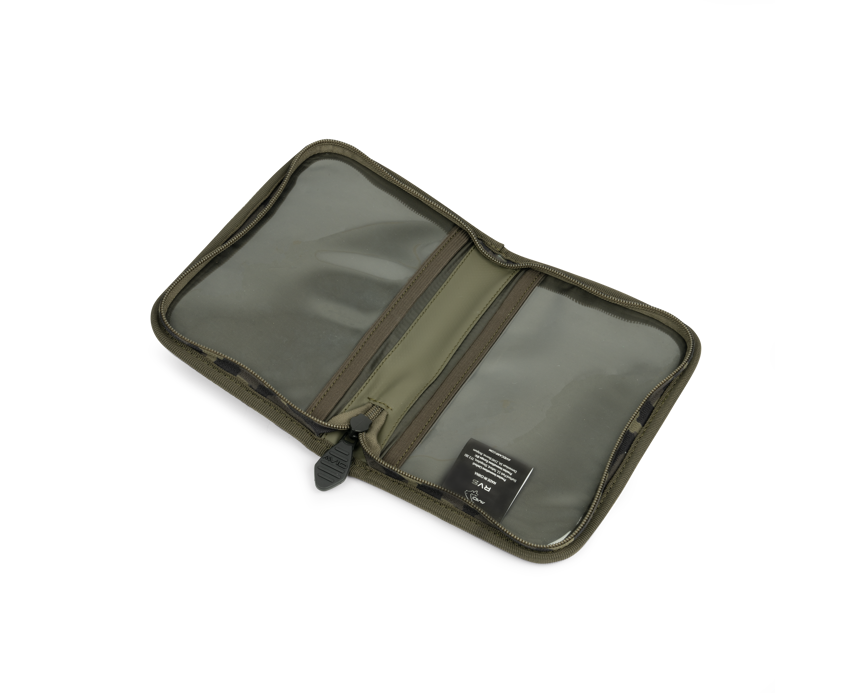 Cartera para licencia Avid Carp RVS