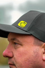 Gorra Ridge Monkey Apearel SportFlex Trucker Gris - Tienda Carpfishing