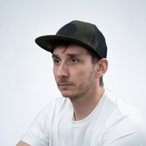 Gorra Nash Make It Happen Carp Logo Trucker Verde