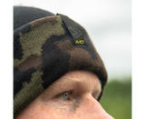 Gorro Avid Carp Negro y Camo