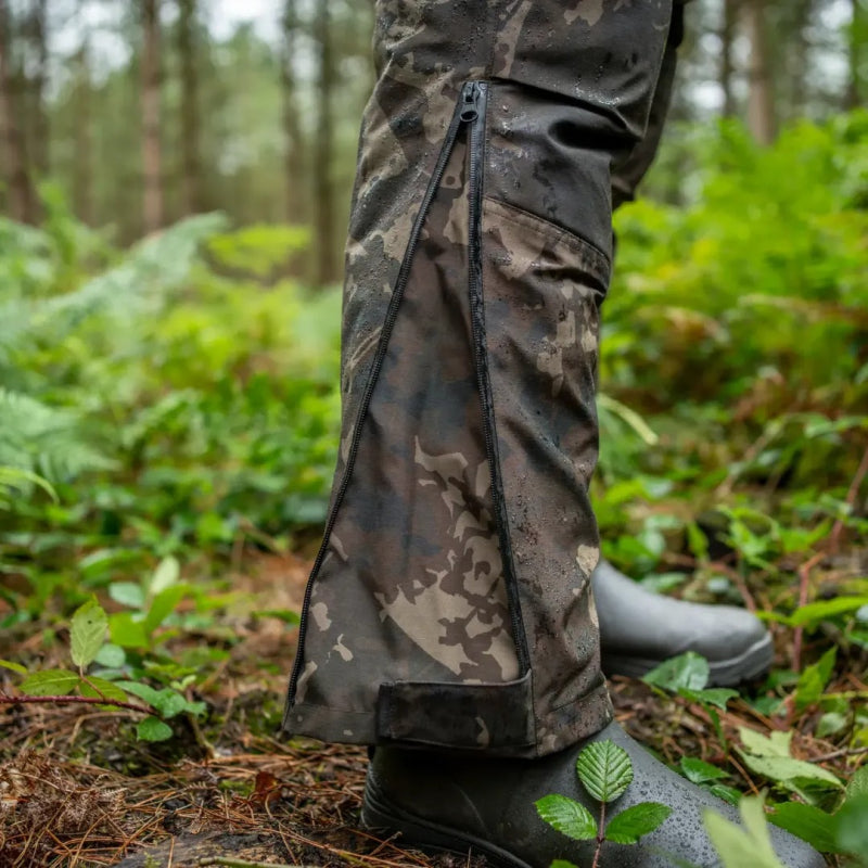 Peto Impermeable Nash ZT Helluva Camo