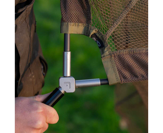 Sacadera Avid Carp Pro-Tect Net 42″ 2 Tramos - Tienda Carpfishing