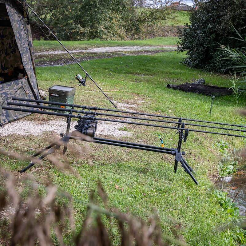 Trípode Prologic Element Q/R Quad Sky 4 cañas - Tienda Carpfishing