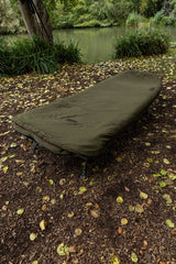 Bed Chair con saco de dormir Fox EOS Compact Sleep System - Tienda Carpfishing