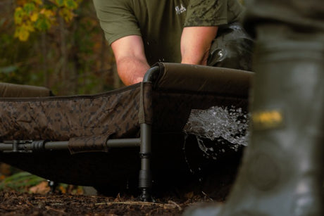 Cuna Solar SP C - Tech Quick Up - Tienda Carpfishing