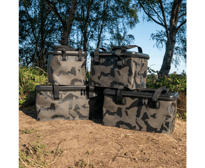 Macuto Avid Carp Stormshield EVA Camo 30 L - Tienda Carpfishing