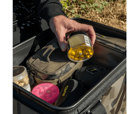 Macuto Avid Carp Stormshield EVA Camo 50 L - Tienda Carpfishing