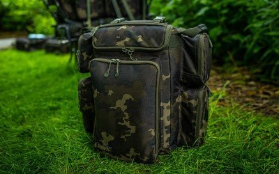 Mochila Korda Dark Kamo 45L - Tienda Carpfishing