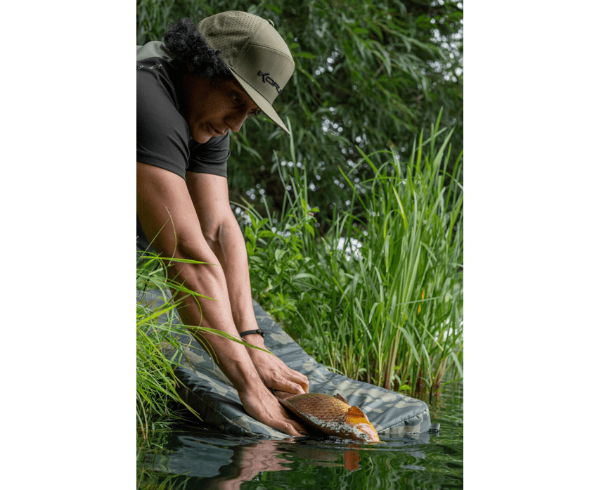 Moqueta - Saco pesaje Korum Camo - Tienda Carpfishing