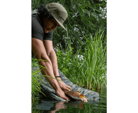 Moqueta - Saco pesaje Korum Camo - Tienda Carpfishing