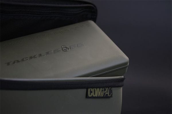 Bolso para accesorios Korda Compac 100 S - Tienda Carpfishing