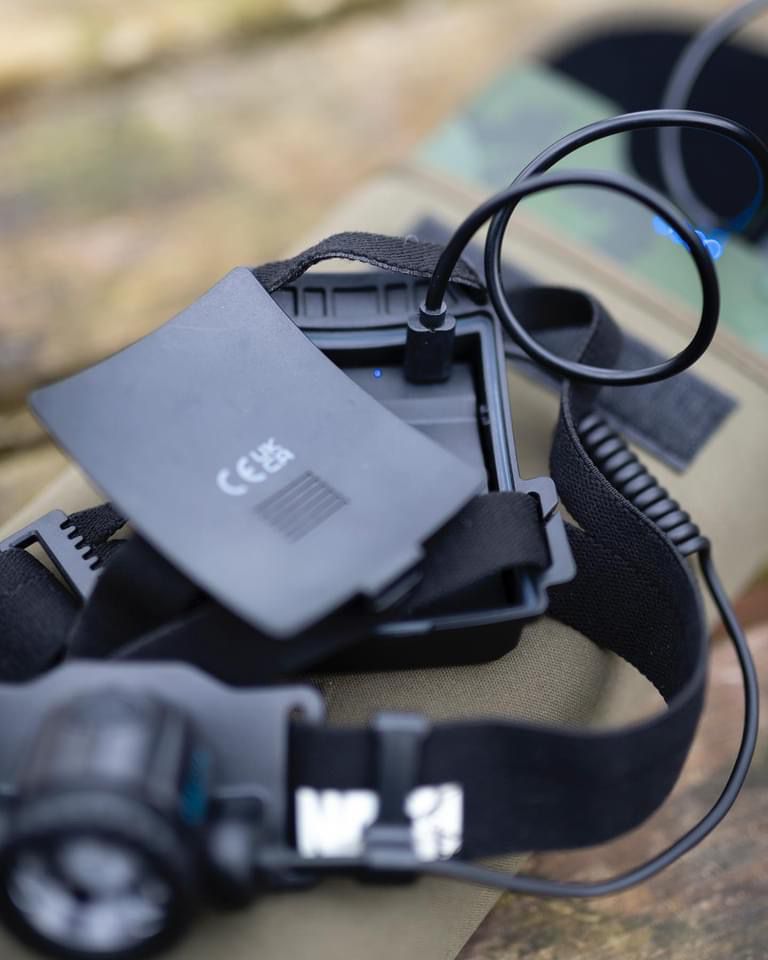 Linterna frontal Nash Mega Lite - Tienda Carpfishing