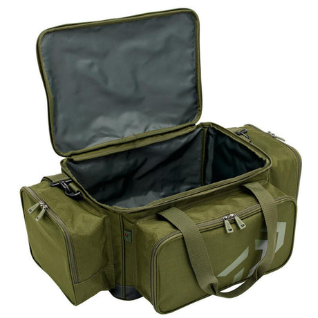 Macuto Daiwa Black Widow Fourre Tout - Tienda Carpfishing